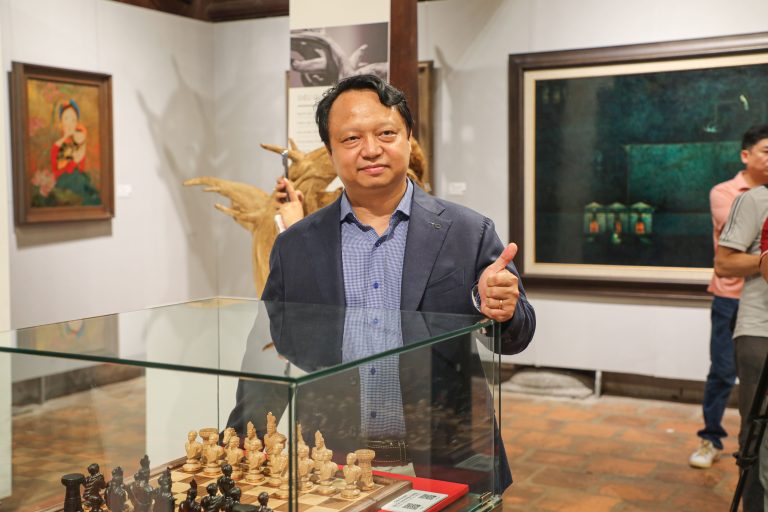 Artist Le Xuan Huong _Sac tam Exhibition_ Vietnamese Artist & Vietnamese Paintings