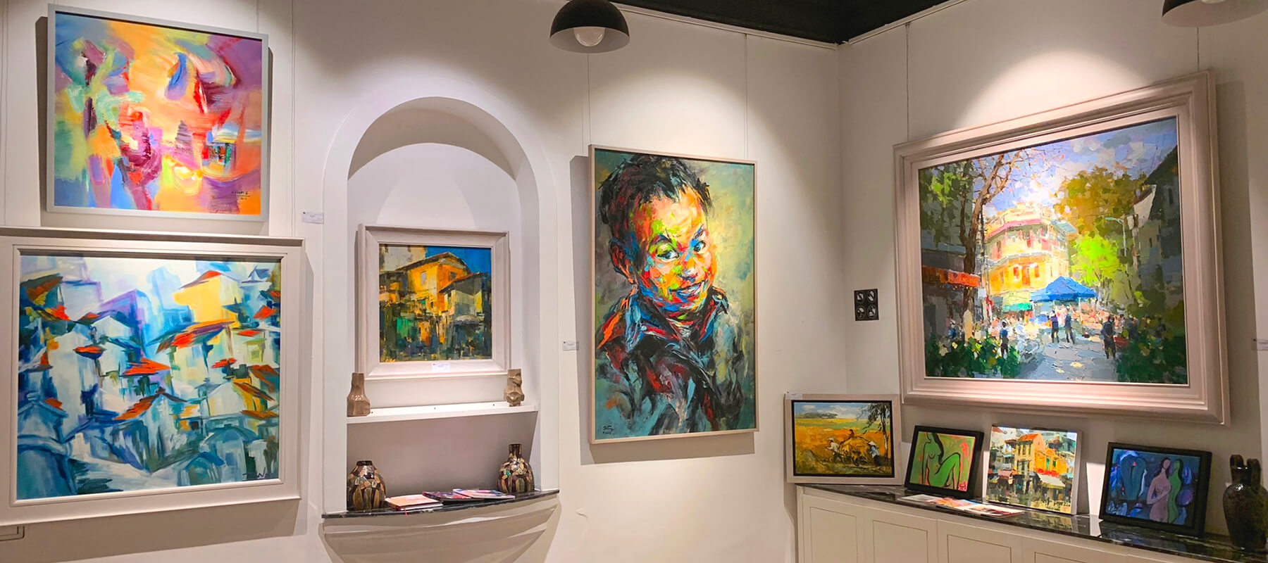 Best Paintings of Vietnamese Artist for Sales