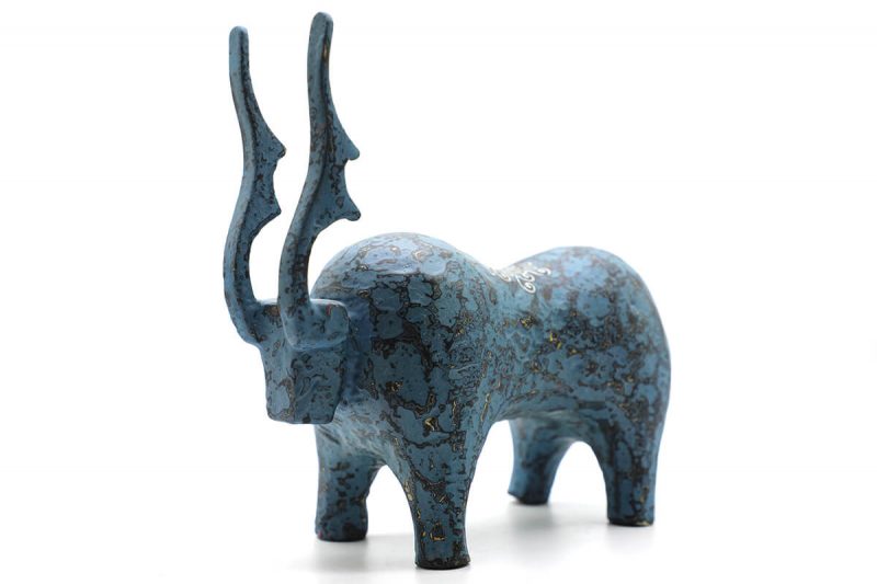 Blue Reindeer - Vietnamese Lacquer Artworks by Artist Nguyen Tan Phat