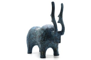 Blue Reindeer - Vietnamese Lacquer Artworks by Artist Nguyen Tan Phat