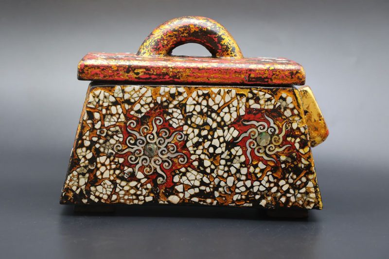 Buffalo Box III - Vietnamese Lacquer Artwork by Artist Nguyen Tan Phat 1