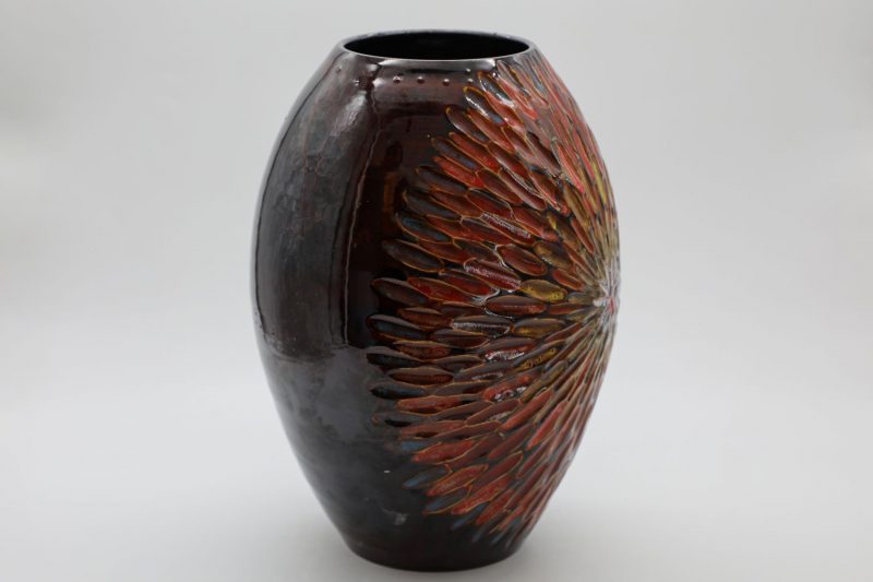 Flower of Land Vase - Vietnamese Ceramic Artwork by Artist Nguyen Thu Thuy
