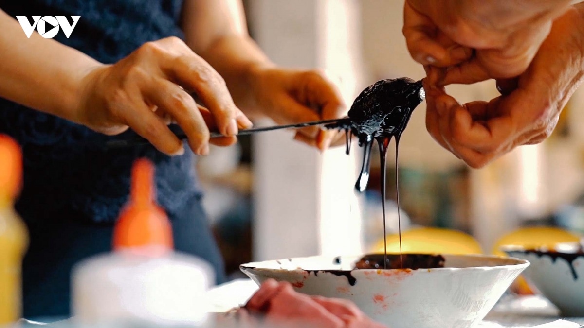 What Is Sơn Ta? Understanding the Traditional Material Behind Vietnamese Lacquer Art
