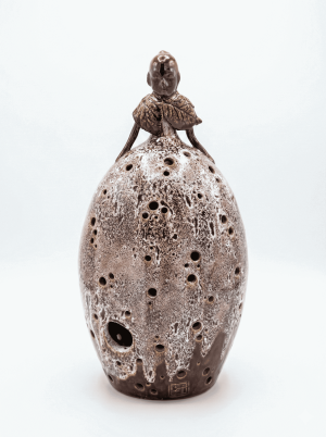 Lady 07 - Vietnamese Ceramic Artwork by Artist Nguyen Thu Thuy