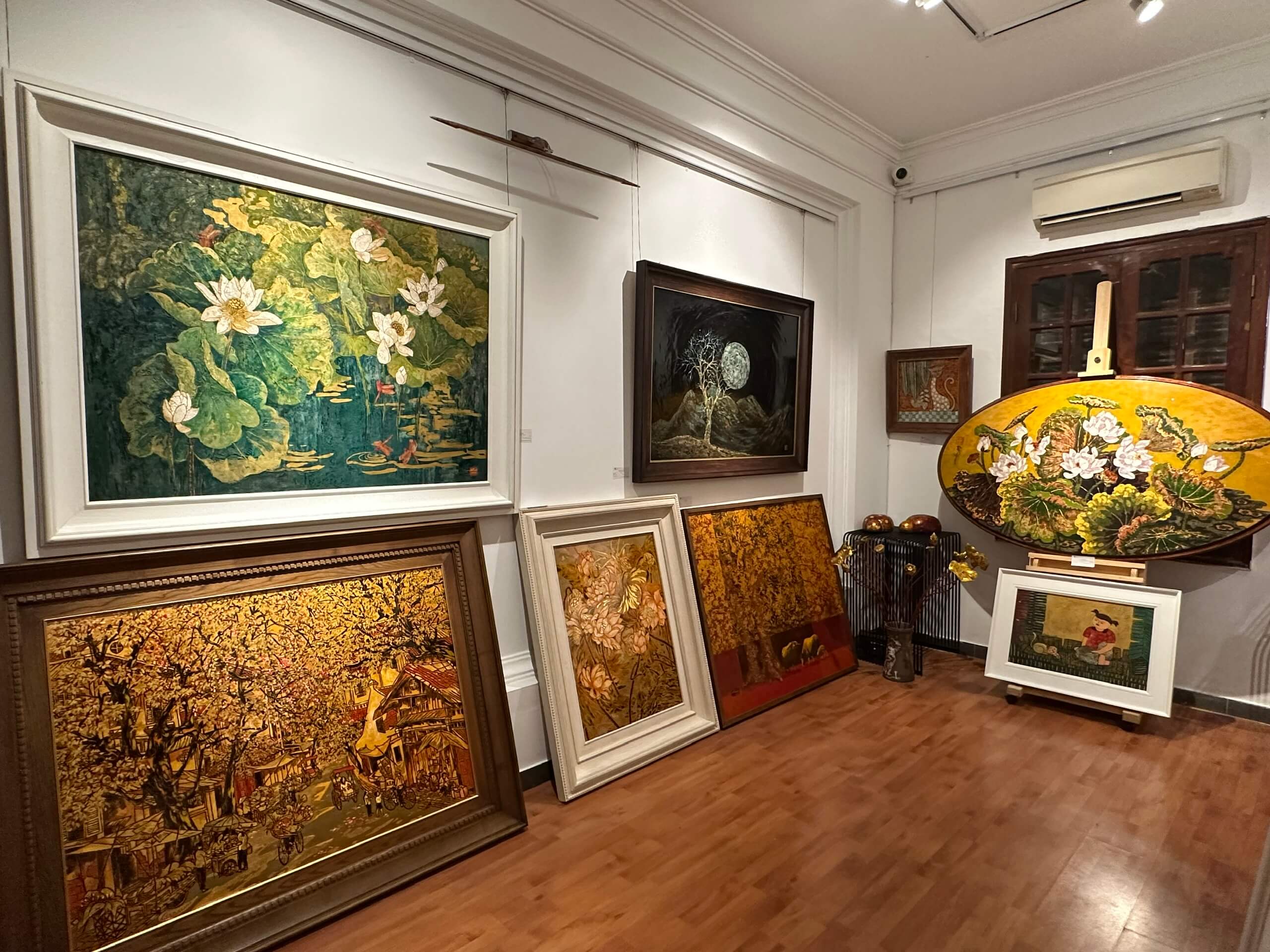 Nguyen Art Gallery Floor 2 - Inside