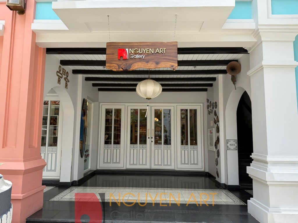 Nguyen Art Gallery JW Marriot - Vietnamese Paintings & Vietnamese Artists