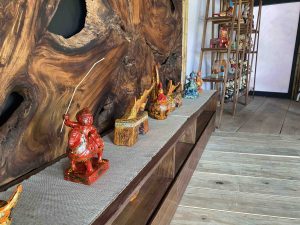 Product at Nguyen Art Gallery Ho Van_Vietnamese Artists & Vietnamese Painting