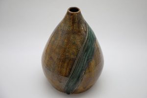 Silk Vase - Vietnamese Ceramic Artwork by Artist Nguyen Thu Thuy