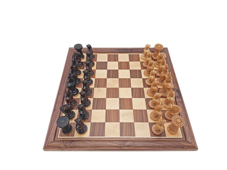The Hung Kings Chess Set – Artist Le Xuan Huong