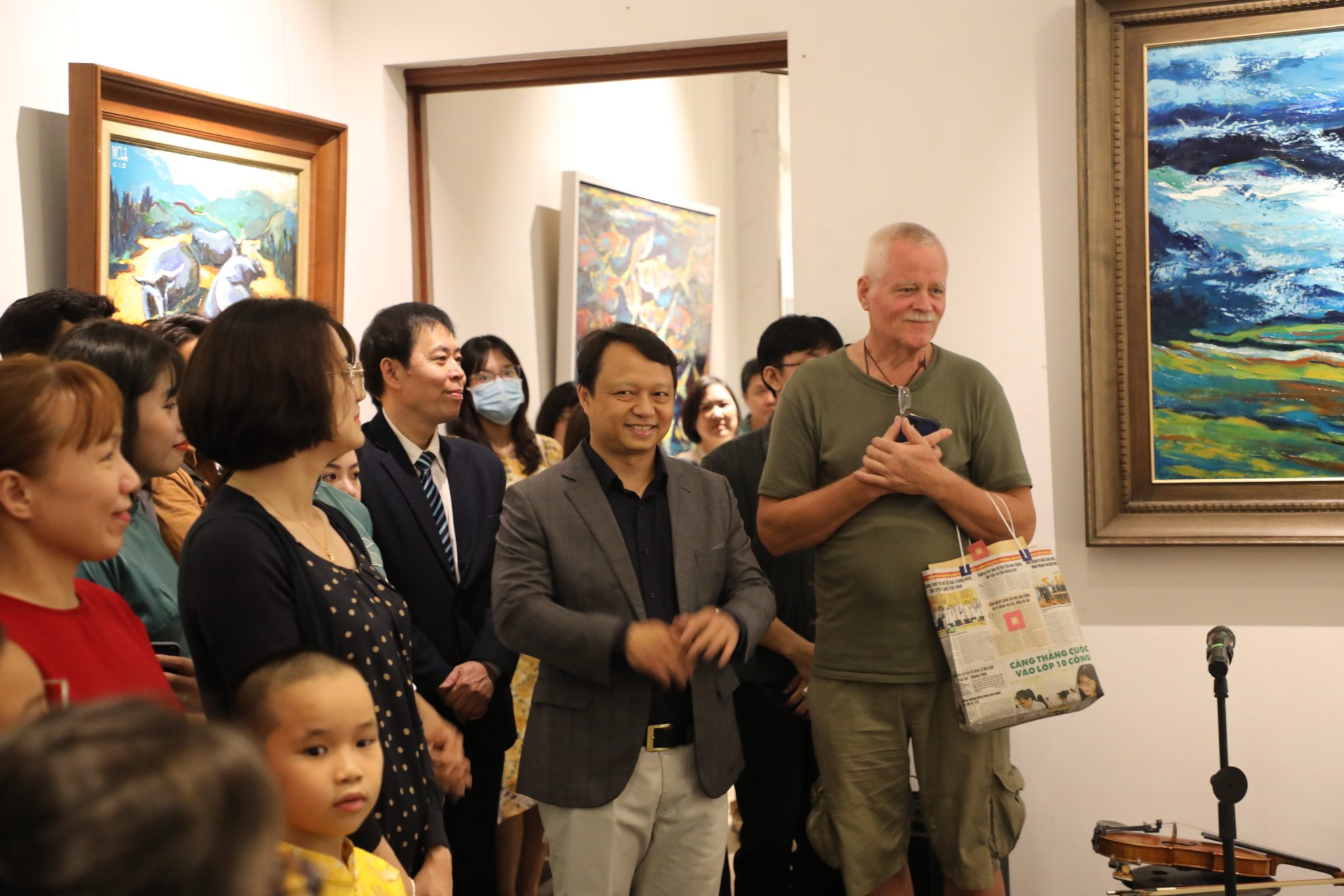 Life Exhibition by Nguyen Art Gallery