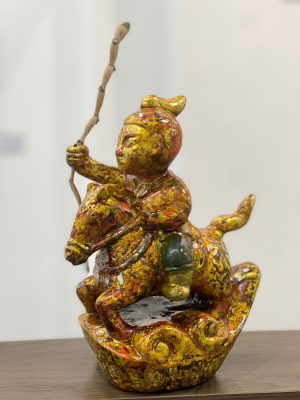 Saint Giong I - Lacquer artwork by artist Nguyen Tan Phat