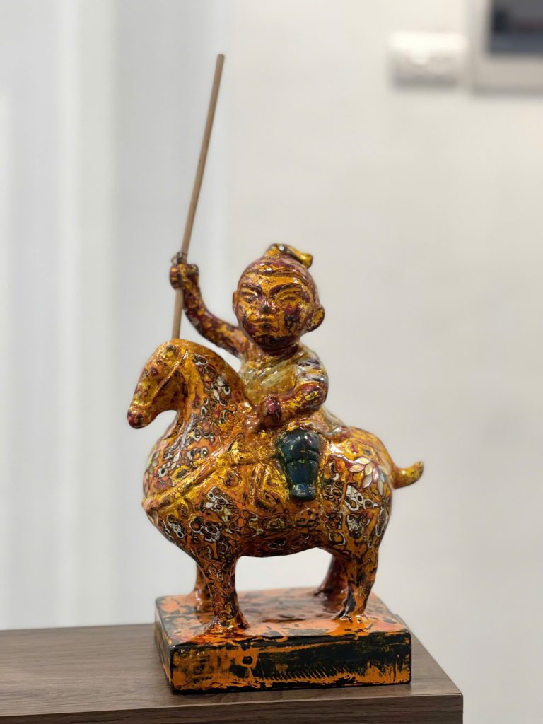 Saint Giong II - Lacquer artwork by artist Nguyen Tan Phat