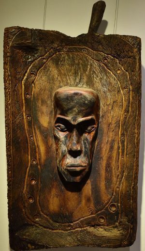 Wooden Portrait 53 - Bui Duc