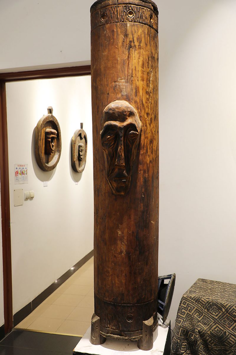 Wooden Portrait 61 - Bui Duc