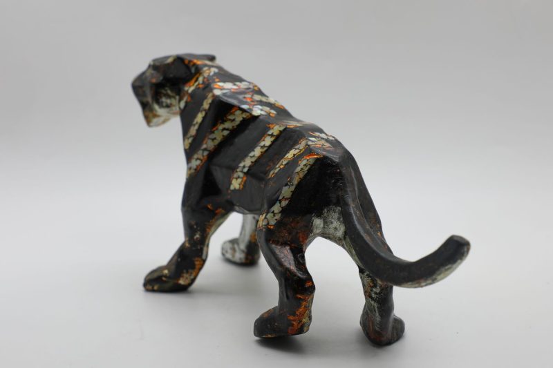 Tiger XVIII - Vietnamese Lacquer Artworks by Artist Nguyen Tan Phat